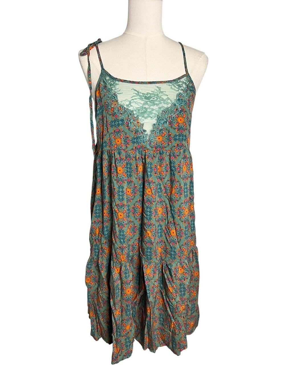 Natural Life Sundress Womens XL green Floral Lace Embroidered Swing Boho